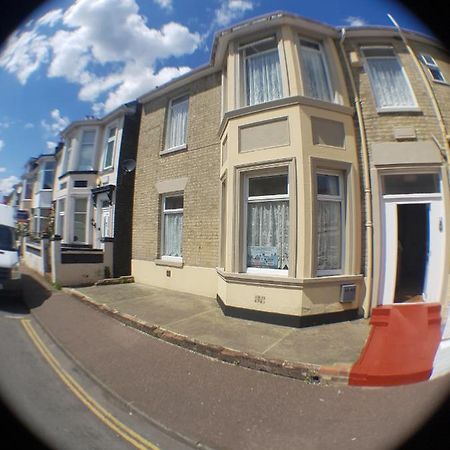 6 Berth Ground Floor Flat Glen Villa 2 Great Yarmouth Exterior photo